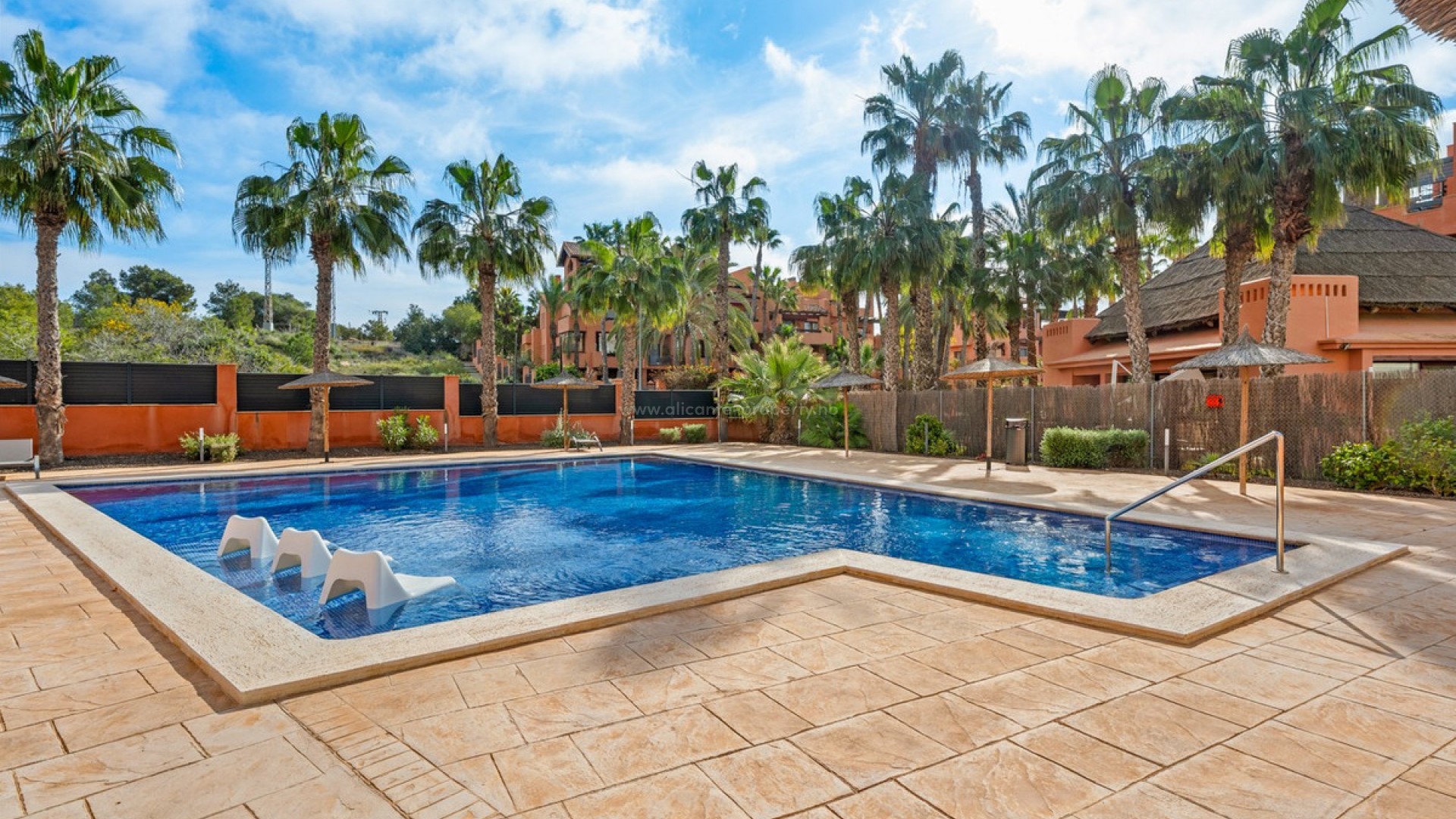 Apartment / flat in Villamartín