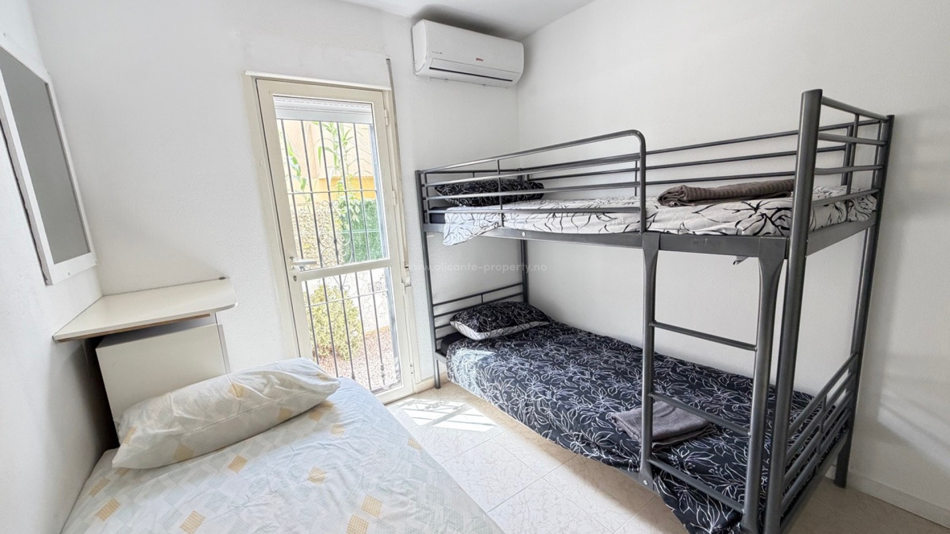 Apartment / flat in Villamartin