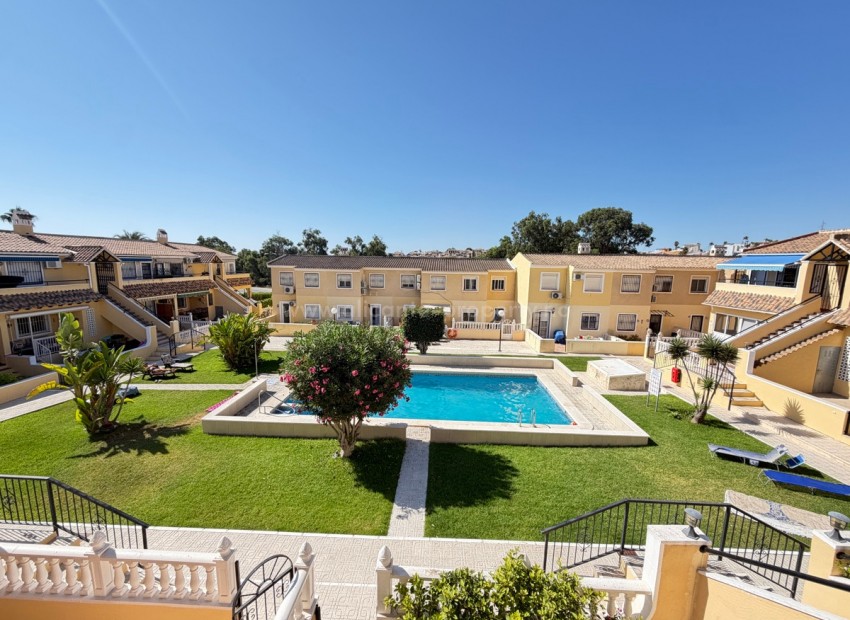 Apartment / flat in Villamartin