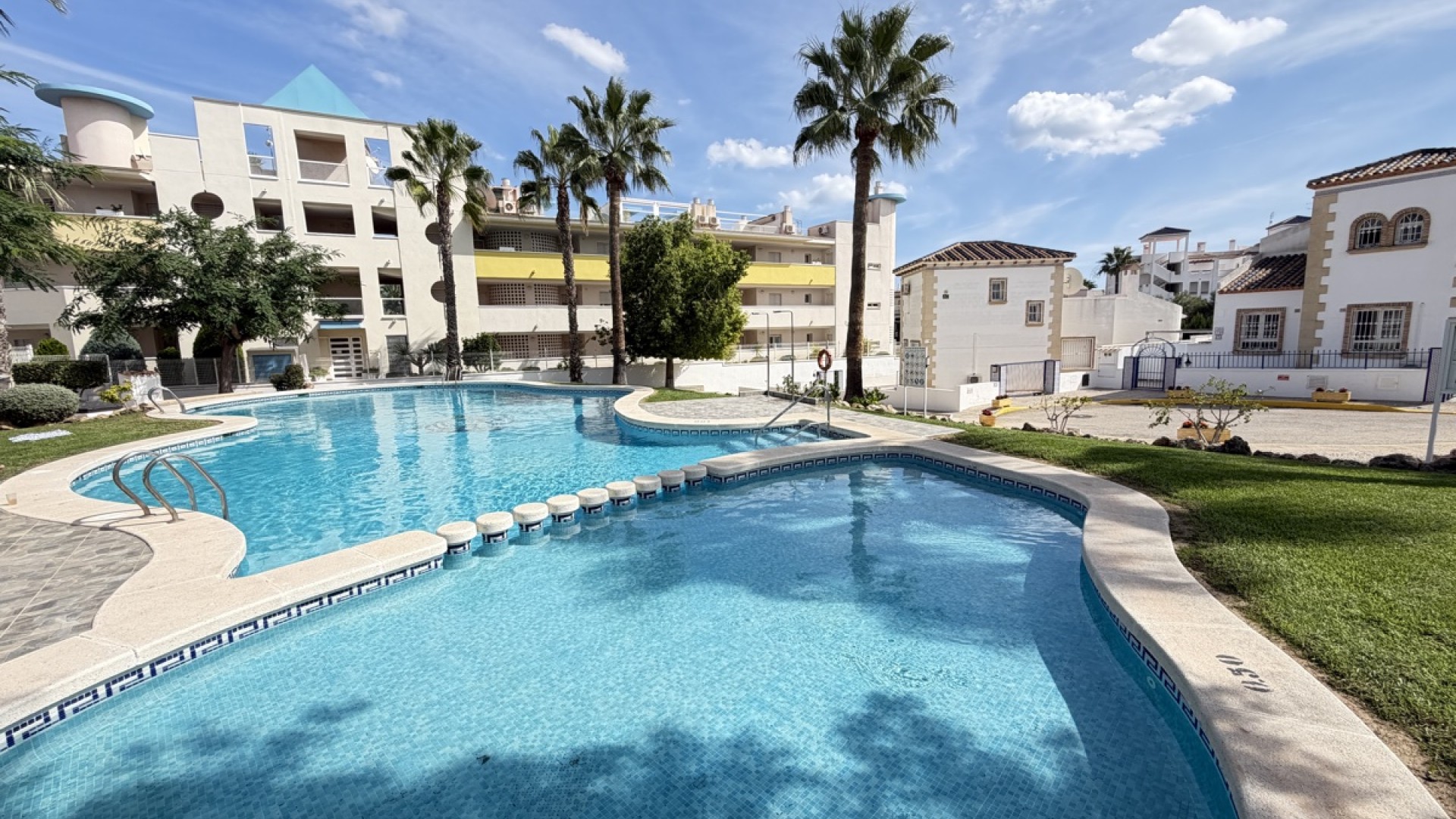Apartment / flat in Villamartín
