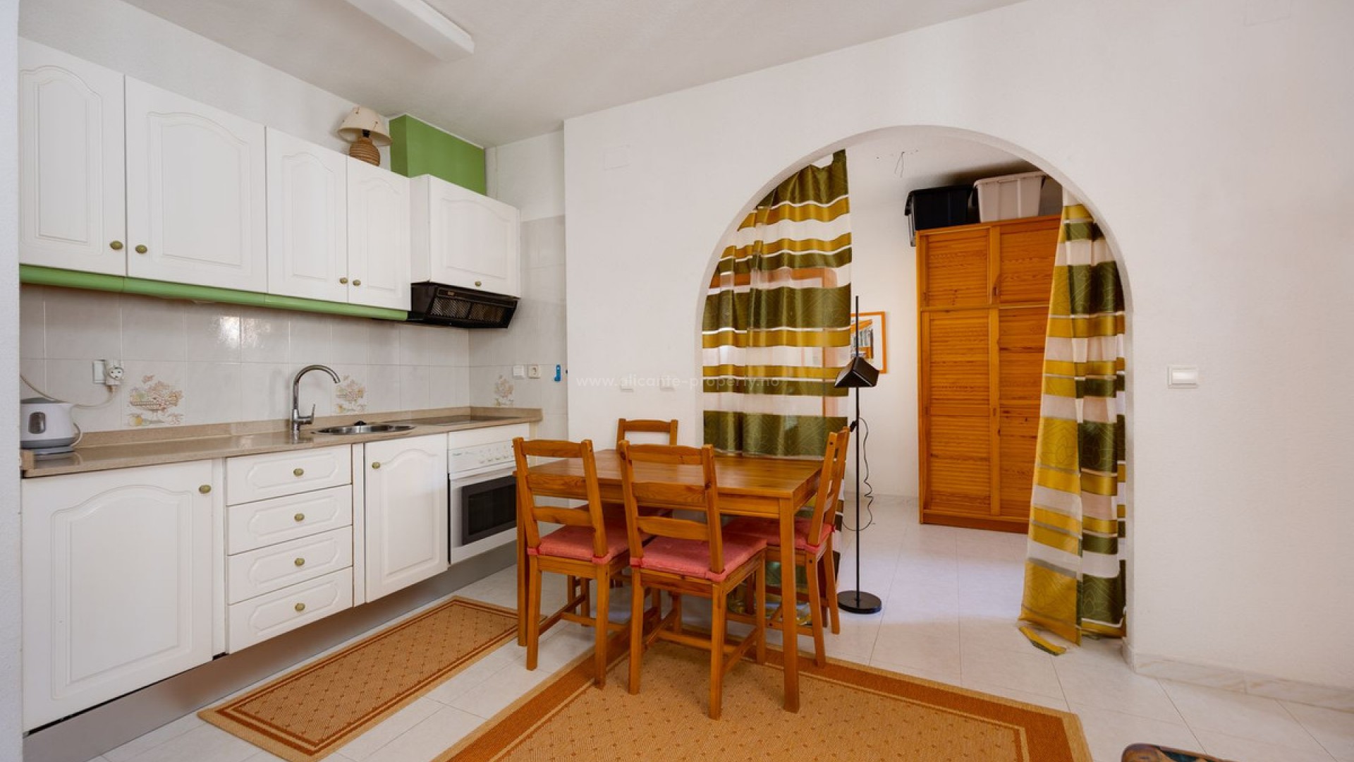 Apartment / flat in Villamartín