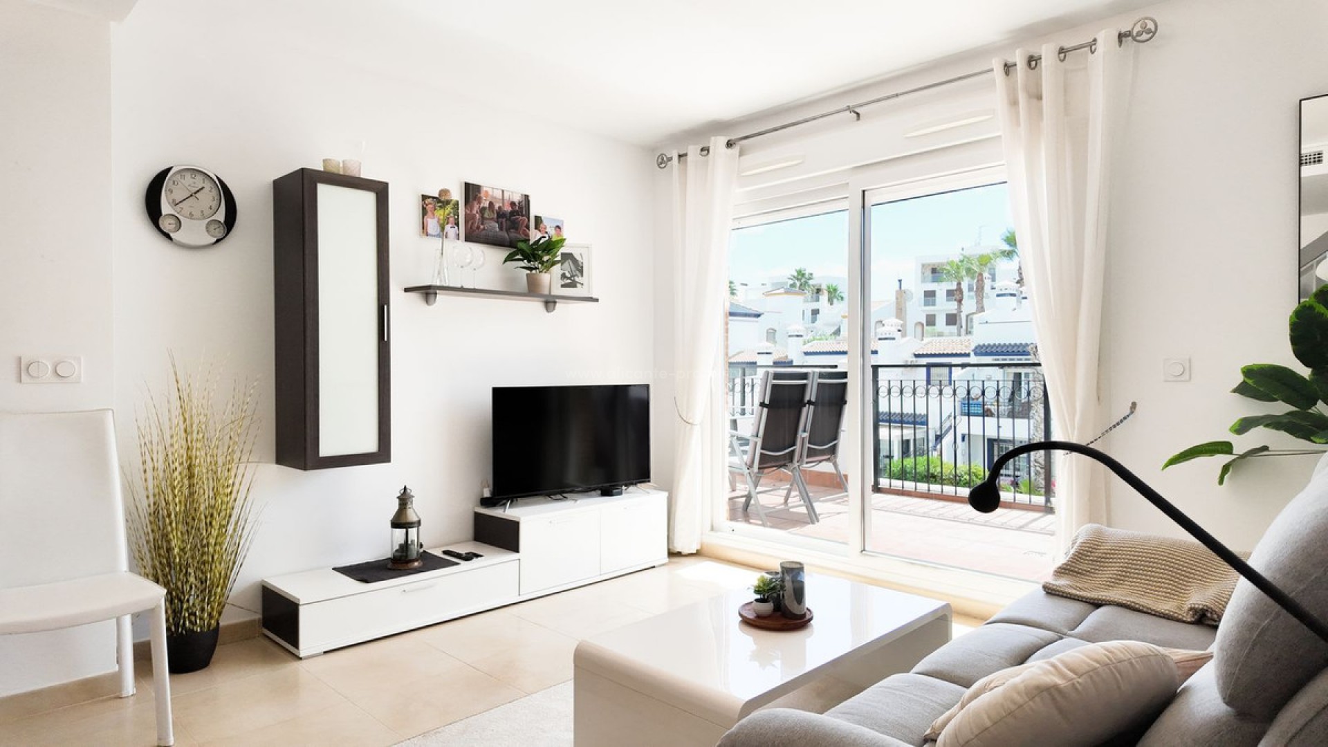 Apartment / flat in Villamartín