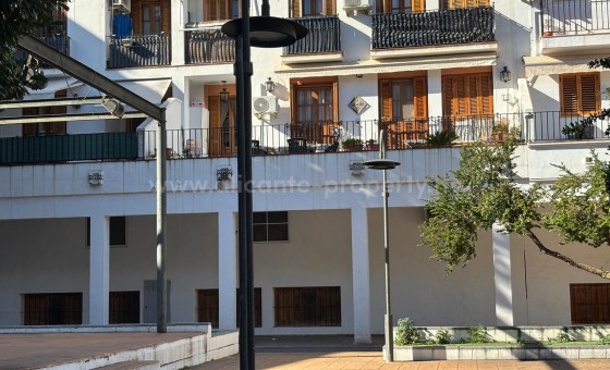 Apartment / flat - Resale - El Puig de Santa María -
                El Puig de Santa María
