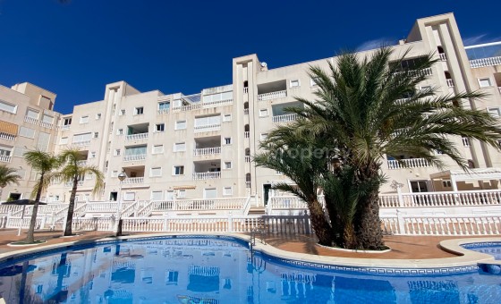 Apartment / flat - Resale - Guardamar del Segura - El Eden
