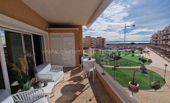 Apartment / flat - Resale - Guardamar del Segura - El Raso