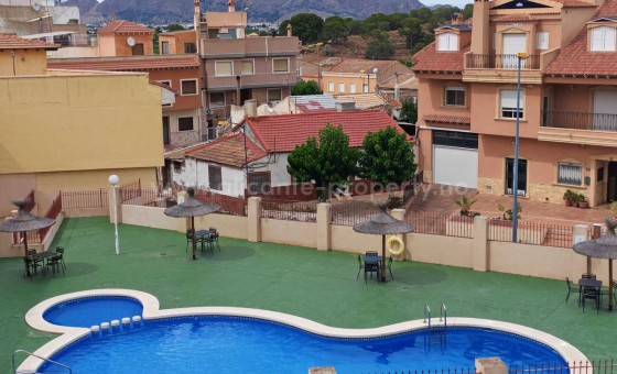 Apartment / flat - Resale - HurchIllo -
                HurchIllo