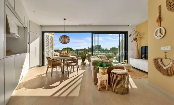 Apartment / flat - Resale - Las Colinas - Las Colinas Golf Resort