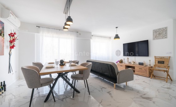 Apartment / flat - Resale - Punta Prima - Punta Prima