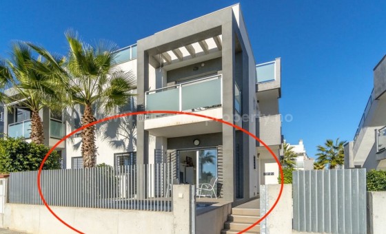 Apartment / flat - Resale - Punta Prima -
                Punta Prima
