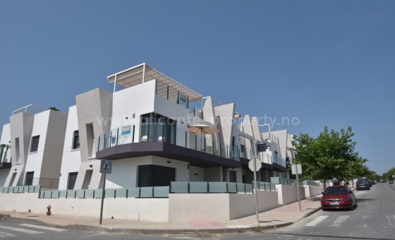 Apartment / flat - Resale - San Miguel de Salinas -
                San Miguel de Salinas