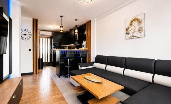 Apartment / flat - Resale - Torrevieja - Aguas Nuevas