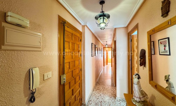 Apartment / flat - Resale - Torrevieja - La Mata