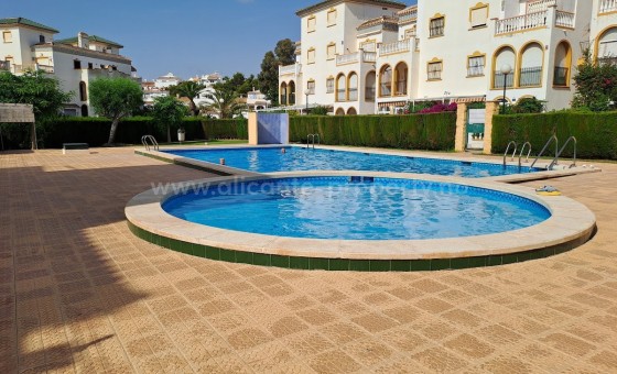 Apartment / flat - Resale - Torrevieja - La Mata