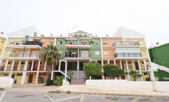 Apartment / flat - Resale - Torrevieja - La Veleta