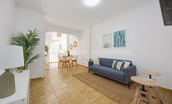 Apartment / flat - Resale - Torrevieja - Playa del Cura