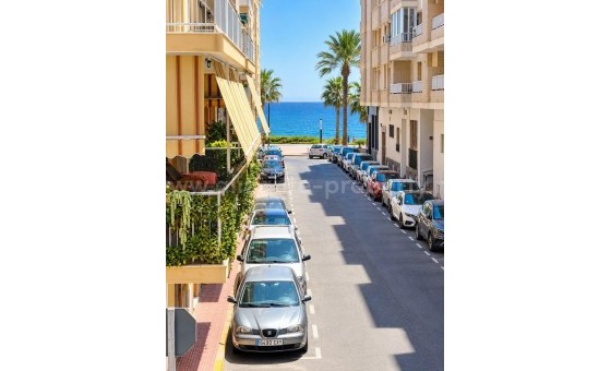 Apartment / flat - Resale - Torrevieja - Playa del Cura
