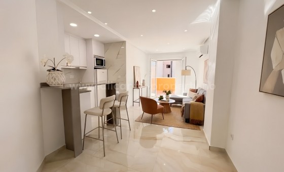 Apartment / flat - Resale - Torrevieja - Torrevieja Centro