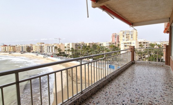 Apartment / flat - Resale - Torrevieja - Torrevieja Centro
