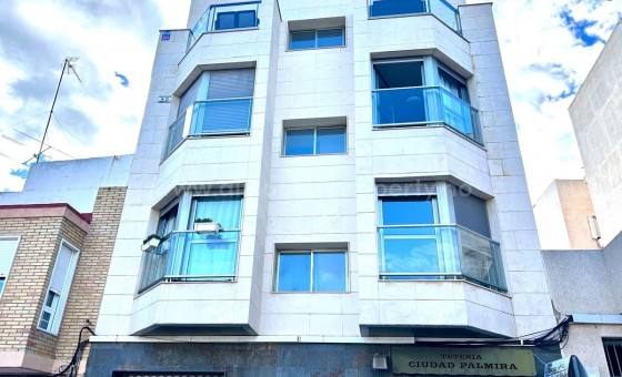 Apartment / flat - Resale - Torrevieja - Torrevieja Centro