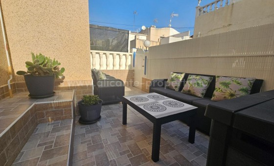 Apartment / flat - Resale - Torrevieja - Torrevieja Centro