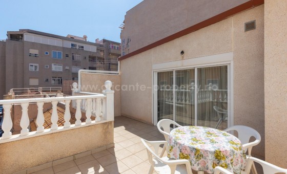 Apartment / flat - Resale - Torrevieja - Torrevieja Centro