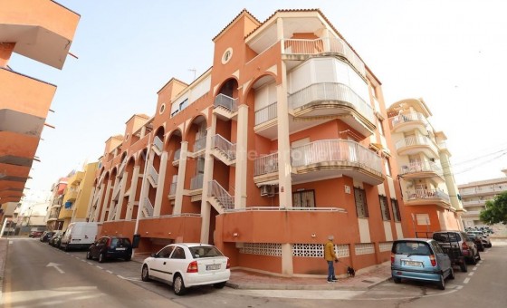 Apartment / flat - Resale - Torrevieja - Torrevieja Centro