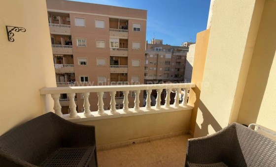 Apartment / flat - Resale - Torrevieja - Torrevieja Centro