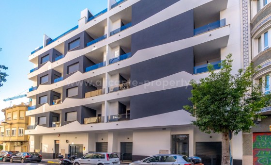 Apartment / flat - Resale - Torrevieja - Torrevieja Centro