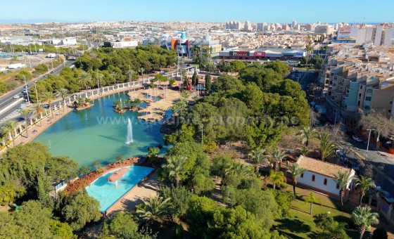 Apartment / flat - Resale - Torrevieja - Torrevieja Centro