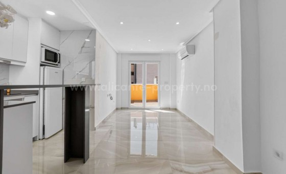 Apartment / flat - Resale - Torrevieja - Torrevieja Centro