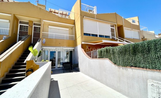 Apartment / flat - Resale - Torrevieja - Torrevieja Centro