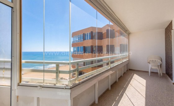 Apartment / flat - Resale - Torrevieja - Torrevieja Centro