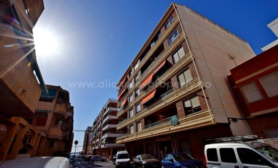 Apartment / flat - Resale - Torrevieja - Torrevieja Centro