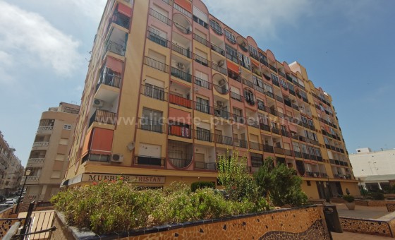 Apartment / flat - Resale - Torrevieja - Torrevieja