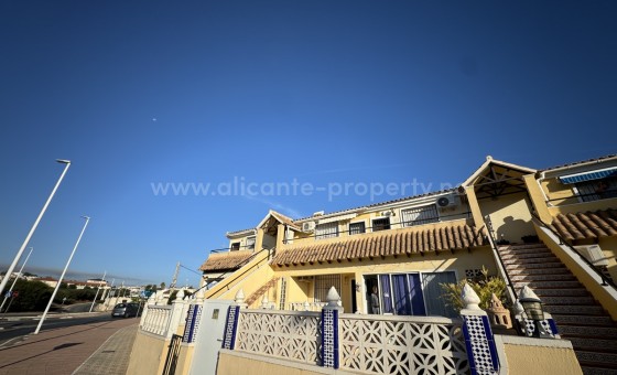 Apartment / flat - Resale - Villamartín -
                Villamartín