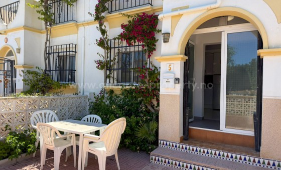 Apartment / flat - Resale - Villamartín - Villamartín