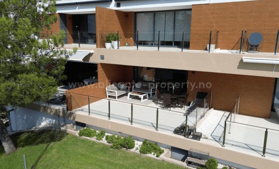 Apartment / flat - Resale - Villamartín - Villamartín