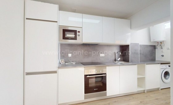 Apartment / flat - Resale - Villamartín - Villamartín