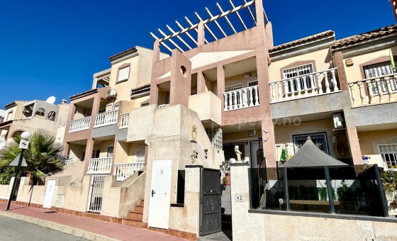 Apartment / flat - Resale - Villamartín -
                Villamartín