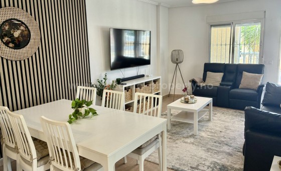 Apartment / flat - Resale - Villamartín - Villamartín