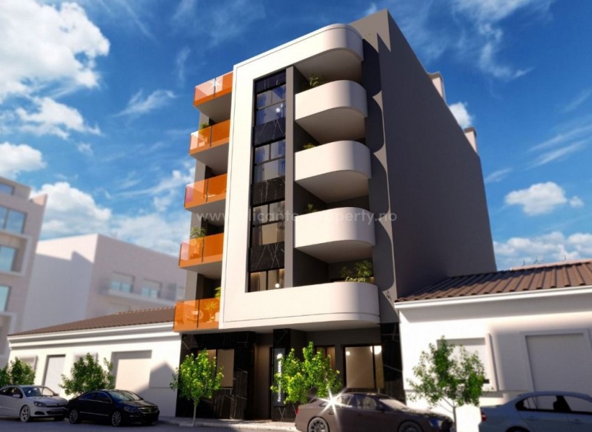 Apartments 200 meters from the Playa del Cura beach in Torrevieja, Alicante, 2 bedrooms, 2 bathrooms, shared swimming pool with sauna and shared solarium