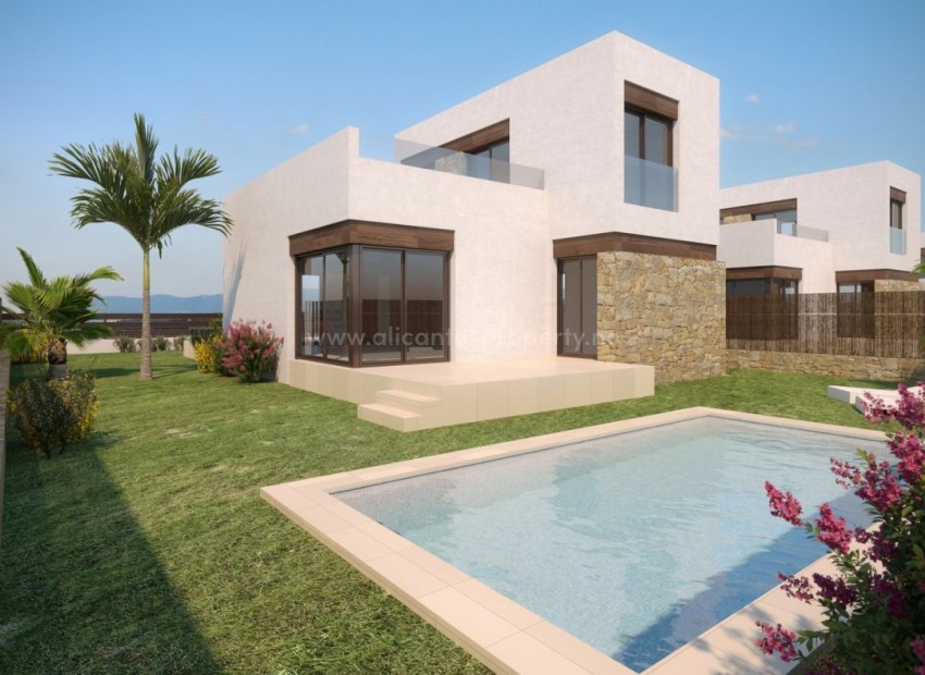 Brand new houses/villas in Balcon de Finestrat, 3 bedrooms, 2 bathrooms, 1 or 2 floors, large gardens with pool, parking on site