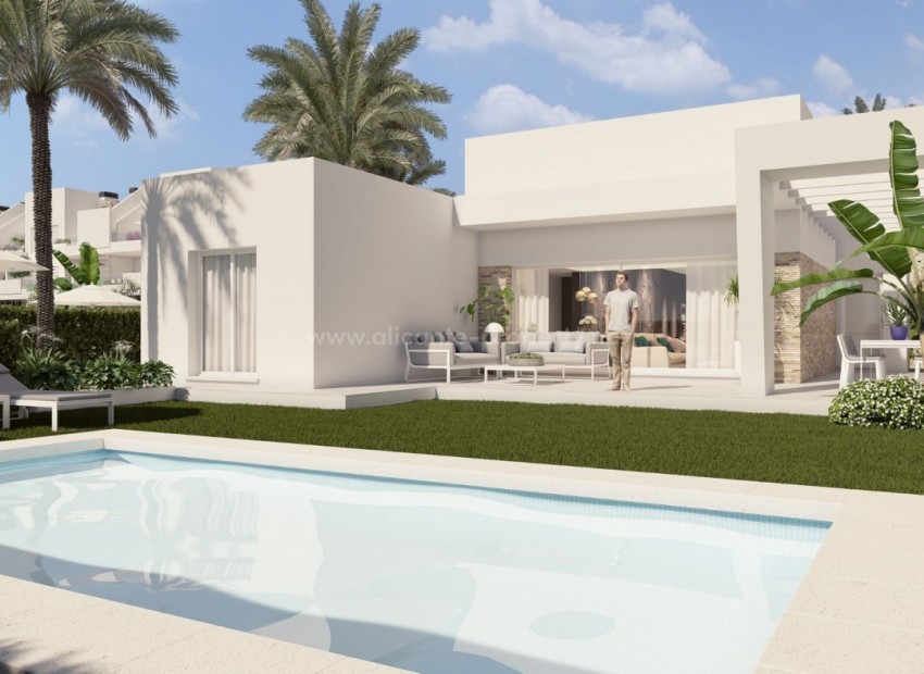 Brand new residential complex in La Finca Golf, Algorfa, 3 bedrooms, 2 bathrooms, open kitchen with living room, garden with private pool, terrace and parking