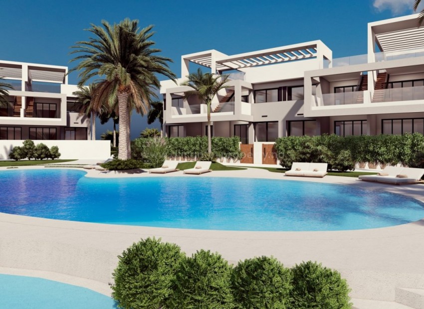 Bungalow apartments in Torrevieja (Los Balcones), 2 bedrooms, 3 pool areas, jacuzzi, gym, terraces or solarium