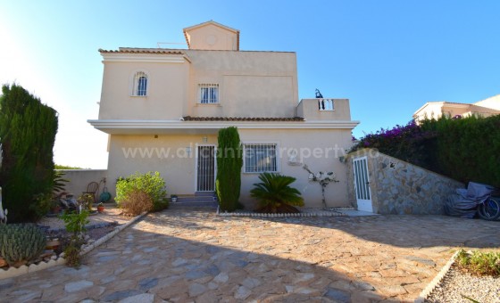 Bungalow - Brukt bolig - Los Altos -
                Los Altos
