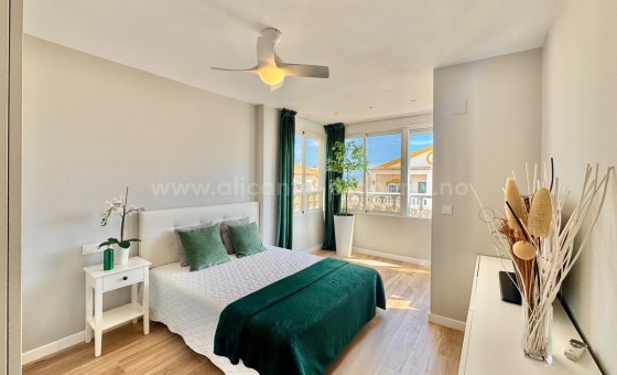 Bungalow - Brukt bolig - Los Altos - Los Altos