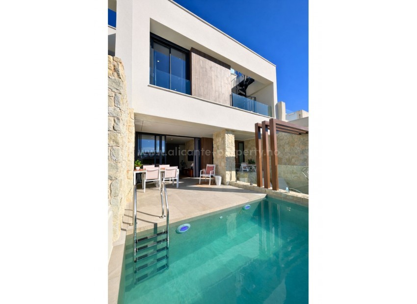 Bungalow en Dolores Centro