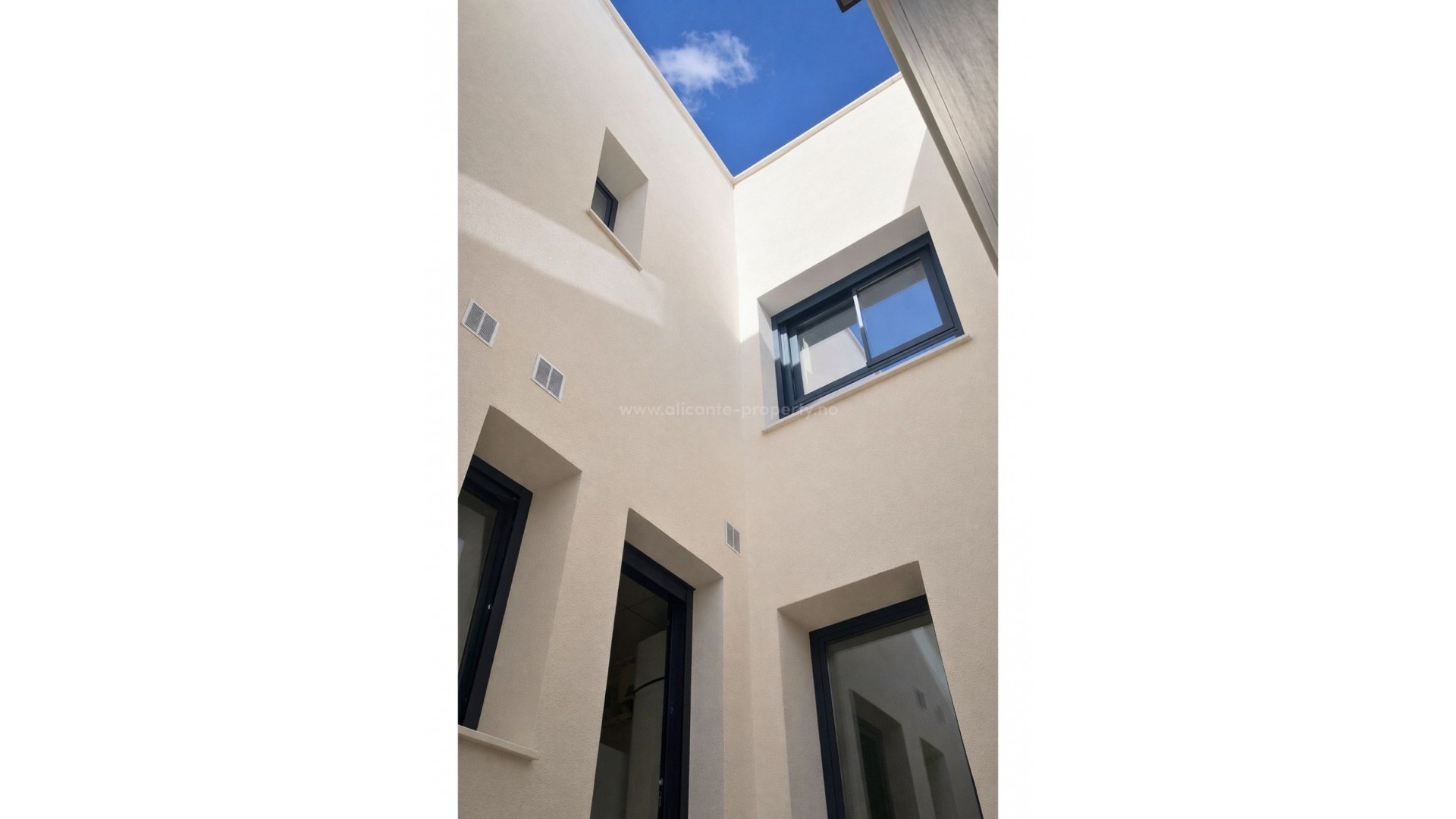 Bungalow en Dolores Centro