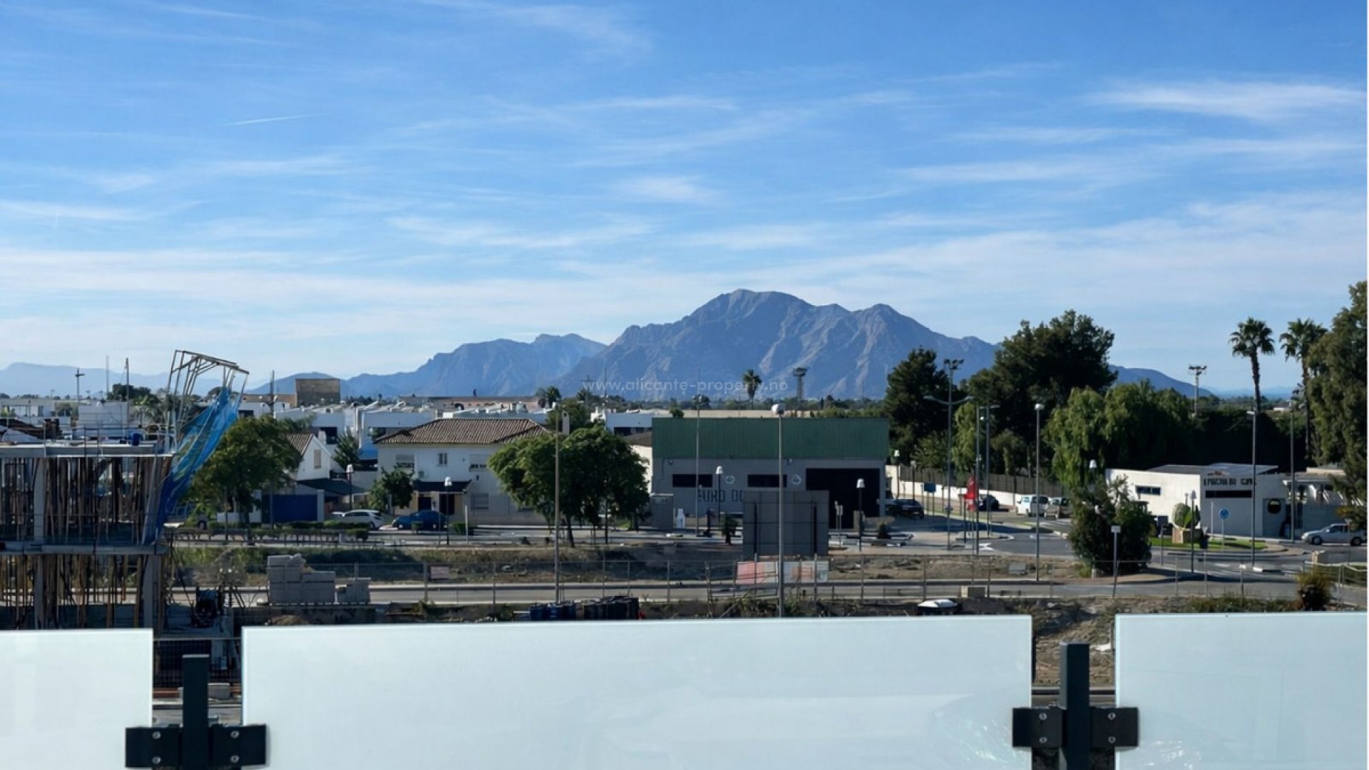 Bungalow en Dolores Centro