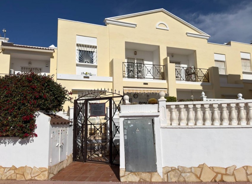 Bungalow en Doña Pepa